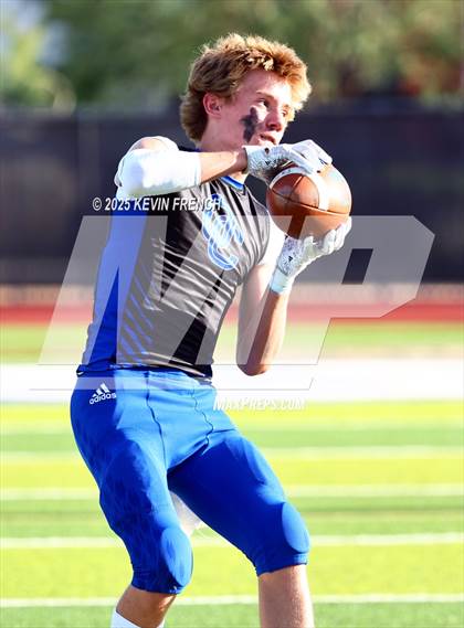 Thumbnail 3 in FR: Red Mountain @ O'Conner photogallery.