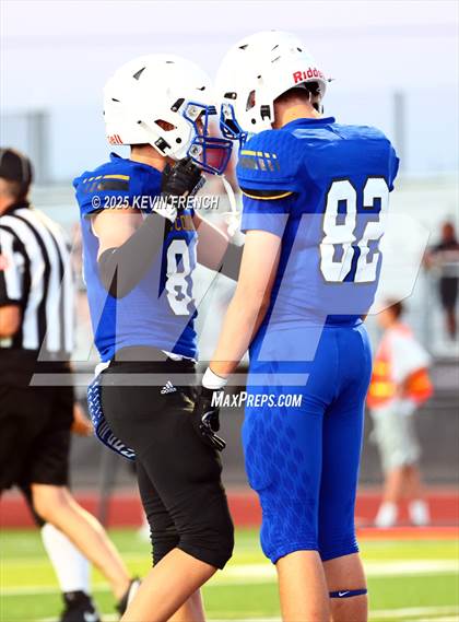 Thumbnail 3 in FR: Red Mountain @ O'Conner photogallery.