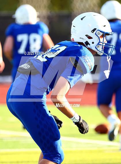 Thumbnail 2 in FR: Red Mountain @ O'Conner photogallery.