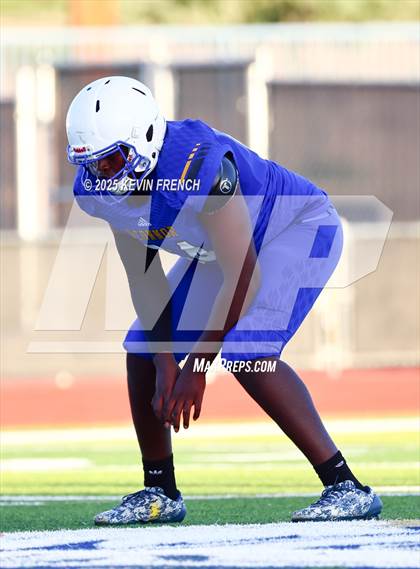 Thumbnail 3 in FR: Red Mountain @ O'Conner photogallery.