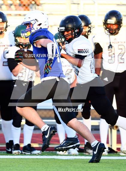 Thumbnail 3 in FR: Red Mountain @ O'Conner photogallery.