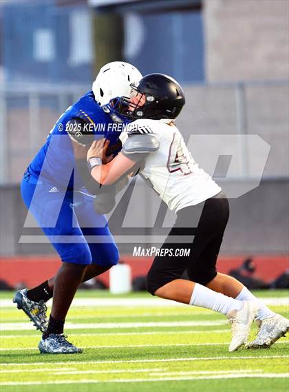 Thumbnail 1 in FR: Red Mountain @ O'Conner photogallery.