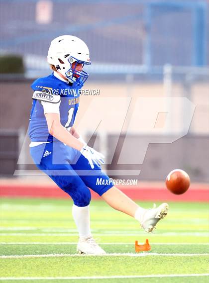 Thumbnail 3 in FR: Red Mountain @ O'Conner photogallery.