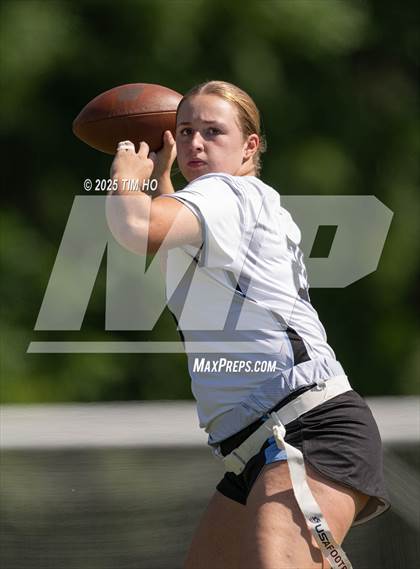 Thumbnail 2 in Whitman @ Sherwood (Scrimmage) photogallery.