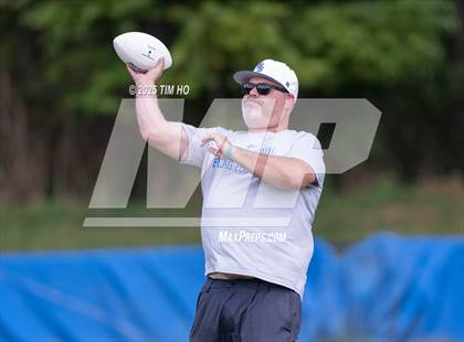 Thumbnail 2 in Whitman @ Sherwood (Scrimmage) photogallery.