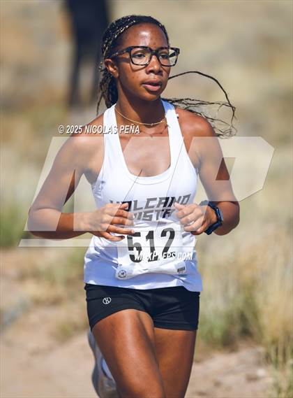 Thumbnail 1 in JV: 2025 APS Metro Championships photogallery.