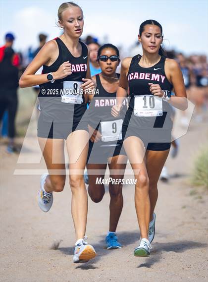 Thumbnail 1 in JV: 2025 APS Metro Championships photogallery.