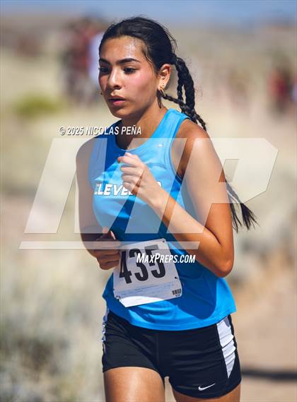 Thumbnail 1 in JV: 2025 APS Metro Championships photogallery.