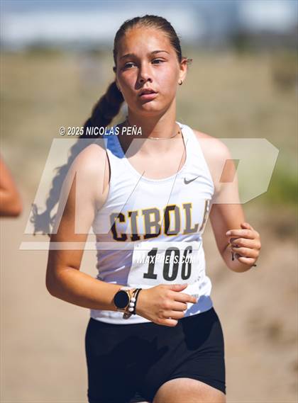 Thumbnail 1 in JV: 2025 APS Metro Championships photogallery.