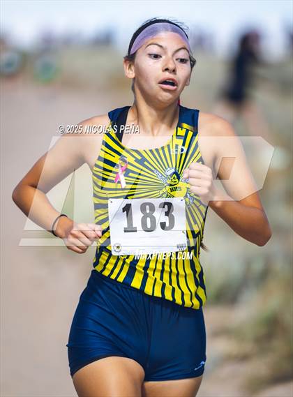 Thumbnail 1 in JV: 2025 APS Metro Championships photogallery.