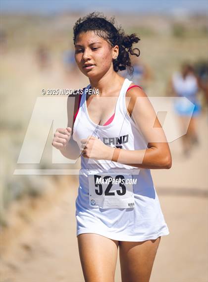 Thumbnail 1 in JV: 2025 APS Metro Championships photogallery.