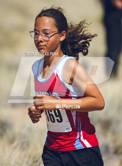 Thumbnail 1 in JV: 2025 APS Metro Championships photogallery.