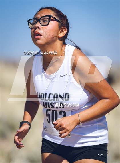 Thumbnail 2 in JV: 2025 APS Metro Championships photogallery.