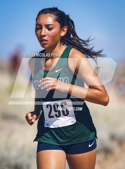 Thumbnail 3 in JV: 2025 APS Metro Championships photogallery.