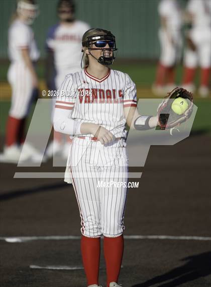 Thumbnail 1 in Van vs Gilmer photogallery.