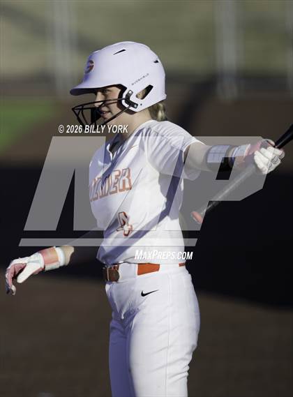 Thumbnail 2 in Van vs Gilmer photogallery.