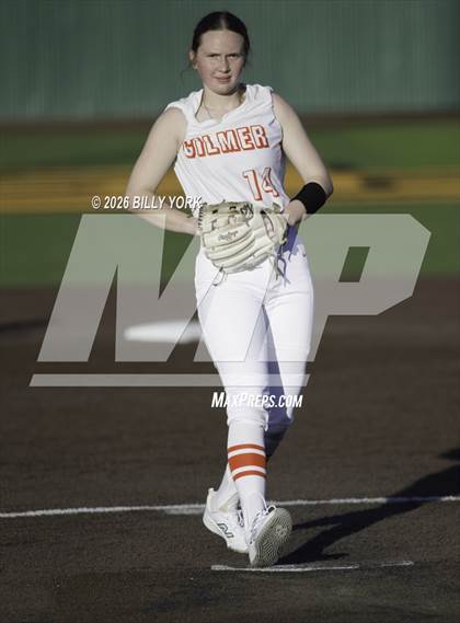 Thumbnail 2 in Van vs Gilmer photogallery.