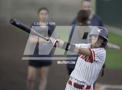 Thumbnail 2 in Van vs Gilmer photogallery.