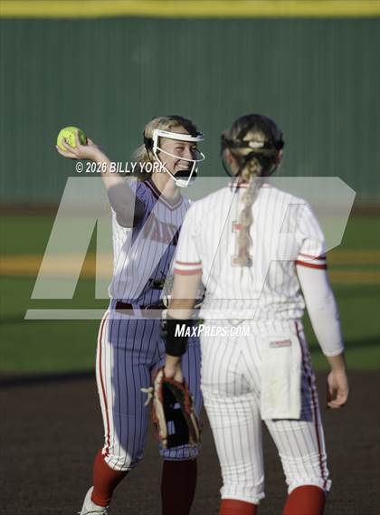 Thumbnail 1 in Van vs Gilmer photogallery.