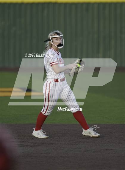 Thumbnail 2 in Van vs Gilmer photogallery.