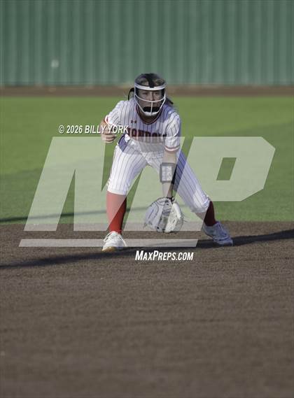 Thumbnail 3 in Van vs Gilmer photogallery.