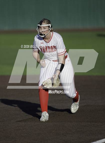 Thumbnail 2 in Van vs Gilmer photogallery.