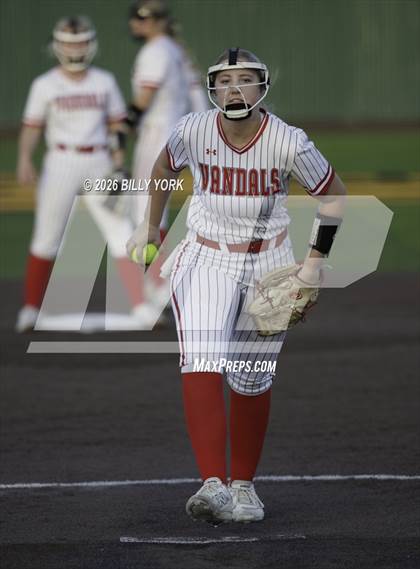 Thumbnail 1 in Van vs Gilmer photogallery.