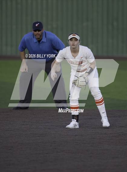 Thumbnail 1 in Van vs Gilmer photogallery.