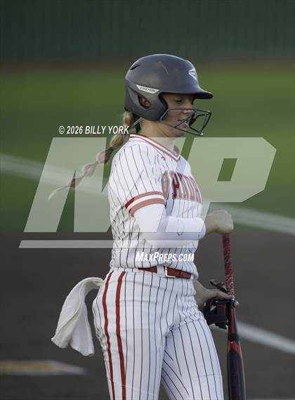 Thumbnail 2 in Van vs Gilmer photogallery.