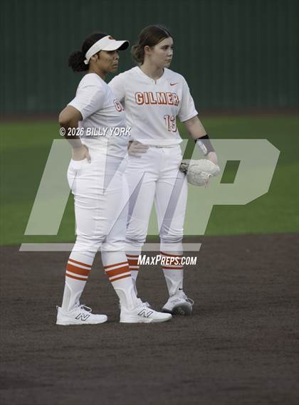 Thumbnail 2 in Van vs Gilmer photogallery.