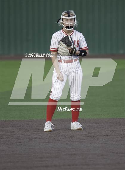 Thumbnail 2 in Van vs Gilmer photogallery.