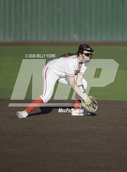 Thumbnail 1 in Van vs Gilmer photogallery.