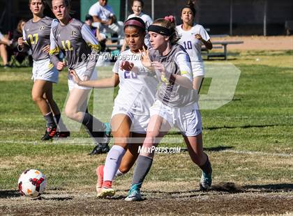 Thumbnail 3 in St. Anthony vs Francis Parker (Ontario Christian Tournament) photogallery.
