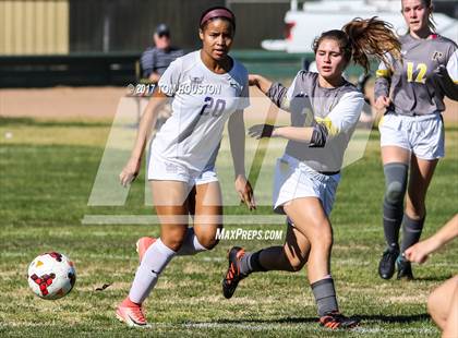 Thumbnail 2 in St. Anthony vs Francis Parker (Ontario Christian Tournament) photogallery.