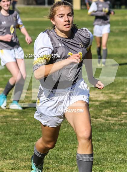 Thumbnail 3 in St. Anthony vs Francis Parker (Ontario Christian Tournament) photogallery.