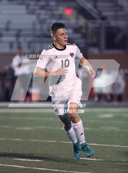 Thumbnail 2 in Pearland @ Strake Jesuit photogallery.