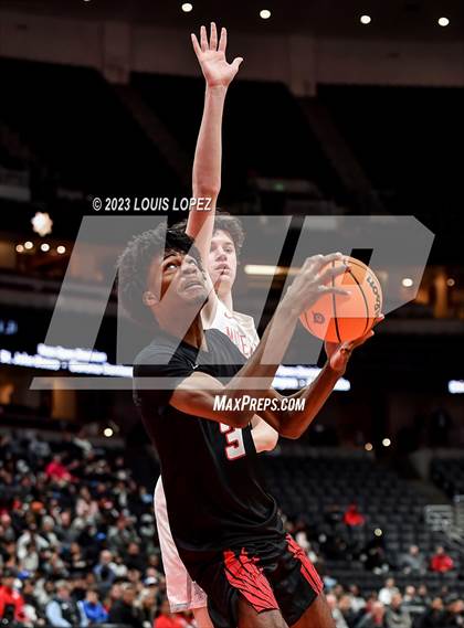 Thumbnail 2 in Etiwanda vs. Mater Dei (CIF SS DIV 1 Championship) photogallery.