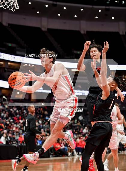Thumbnail 3 in Etiwanda vs. Mater Dei (CIF SS DIV 1 Championship) photogallery.