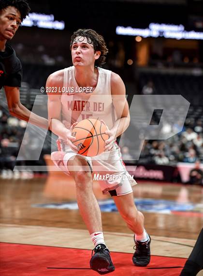 Thumbnail 3 in Etiwanda vs. Mater Dei (CIF SS DIV 1 Championship) photogallery.