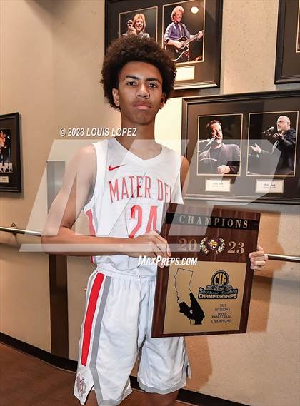 Thumbnail 3 in Etiwanda vs. Mater Dei (CIF SS DIV 1 Championship) photogallery.
