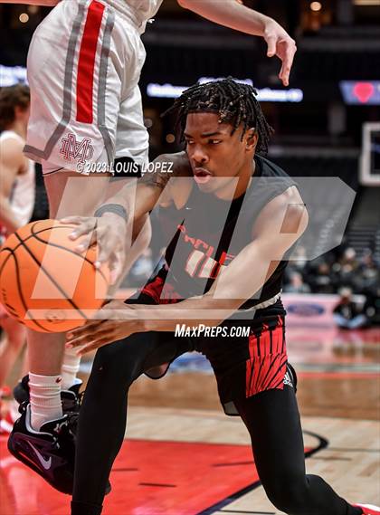 Thumbnail 3 in Etiwanda vs. Mater Dei (CIF SS DIV 1 Championship) photogallery.
