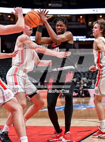 Thumbnail 1 in Etiwanda vs. Mater Dei (CIF SS DIV 1 Championship) photogallery.