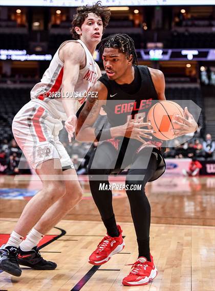 Thumbnail 3 in Etiwanda vs. Mater Dei (CIF SS DIV 1 Championship) photogallery.