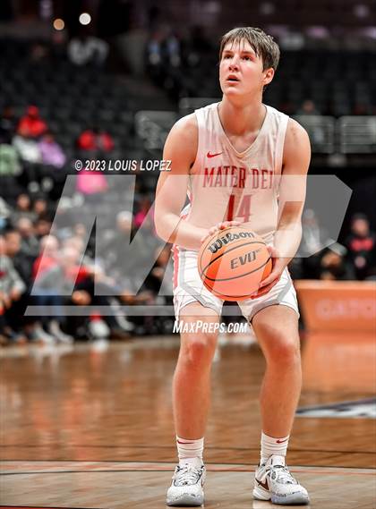Thumbnail 3 in Etiwanda vs. Mater Dei (CIF SS DIV 1 Championship) photogallery.
