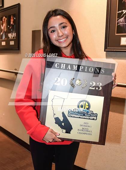 Thumbnail 1 in Etiwanda vs. Mater Dei (CIF SS DIV 1 Championship) photogallery.
