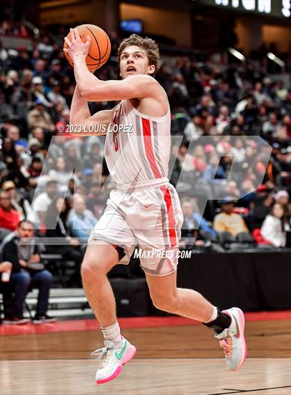 Thumbnail 2 in Etiwanda vs. Mater Dei (CIF SS DIV 1 Championship) photogallery.