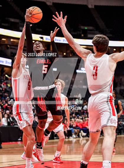 Thumbnail 1 in Etiwanda vs. Mater Dei (CIF SS DIV 1 Championship) photogallery.