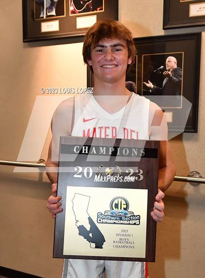 Thumbnail 3 in Etiwanda vs. Mater Dei (CIF SS DIV 1 Championship) photogallery.