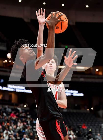 Thumbnail 3 in Etiwanda vs. Mater Dei (CIF SS DIV 1 Championship) photogallery.