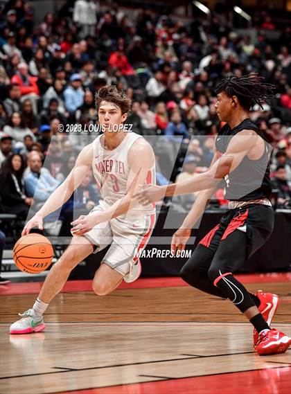 Thumbnail 3 in Etiwanda vs. Mater Dei (CIF SS DIV 1 Championship) photogallery.